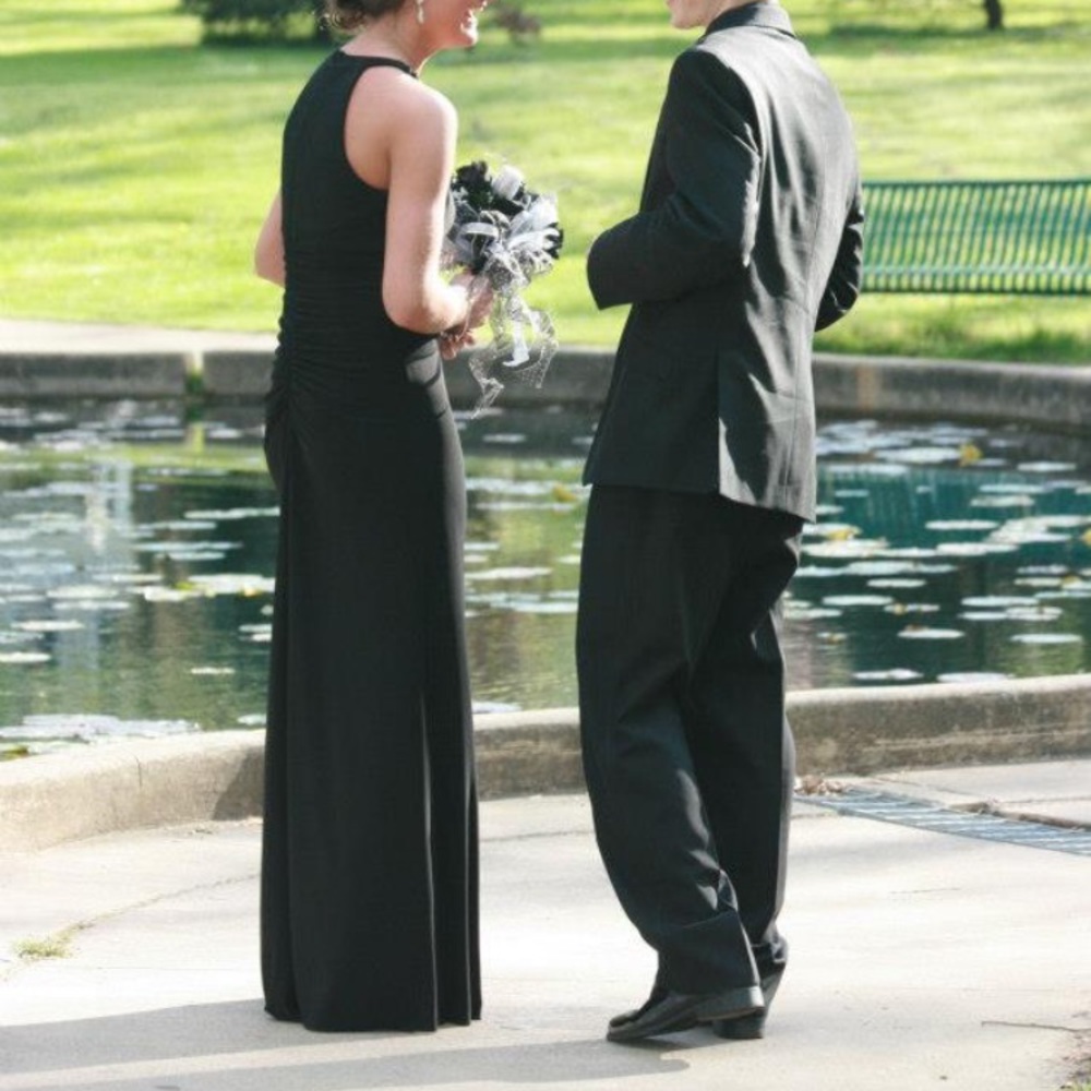 Prom Dress!! - Picture 3 of 3